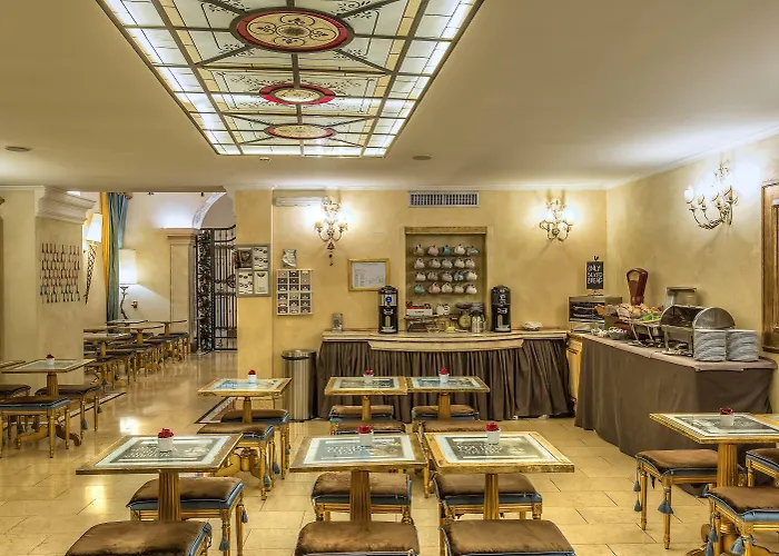 Select Via Veneto Hotel 4*