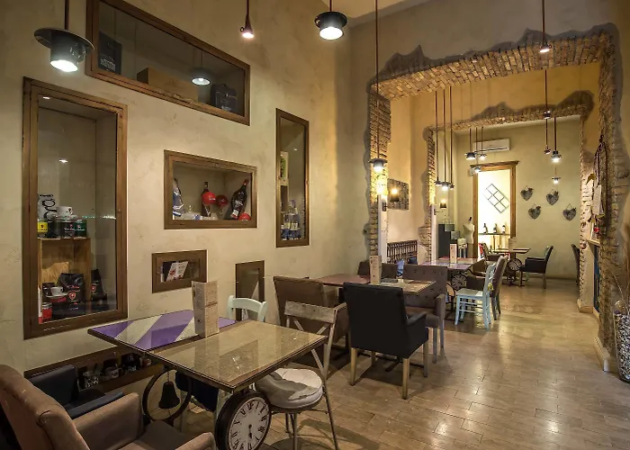 Select Via Veneto 4* Rome