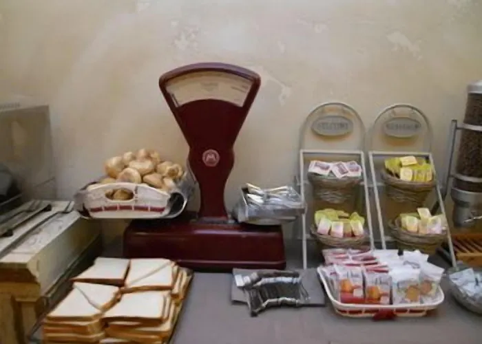 Select Via Veneto Hotel